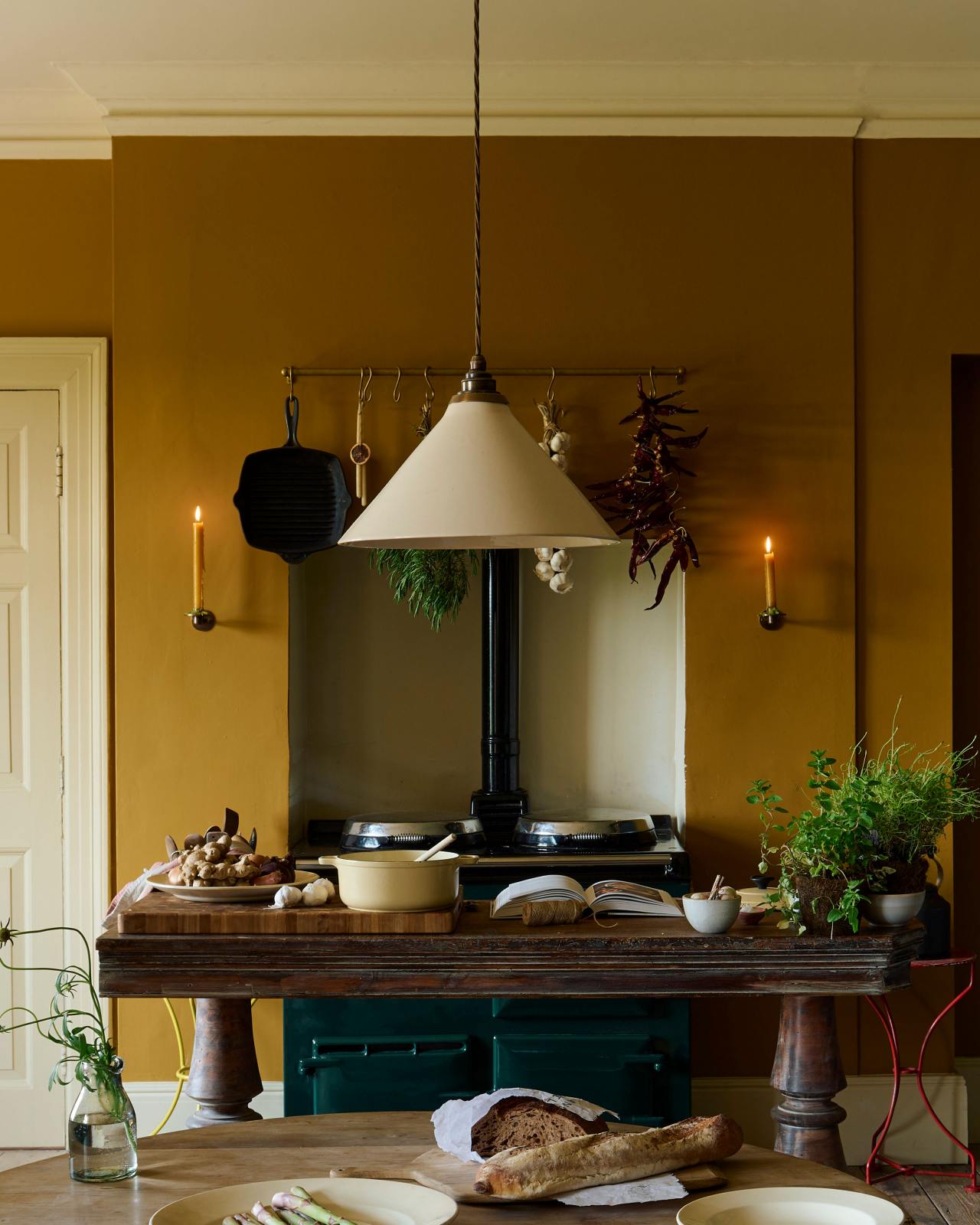Devol shop kitchen lighting